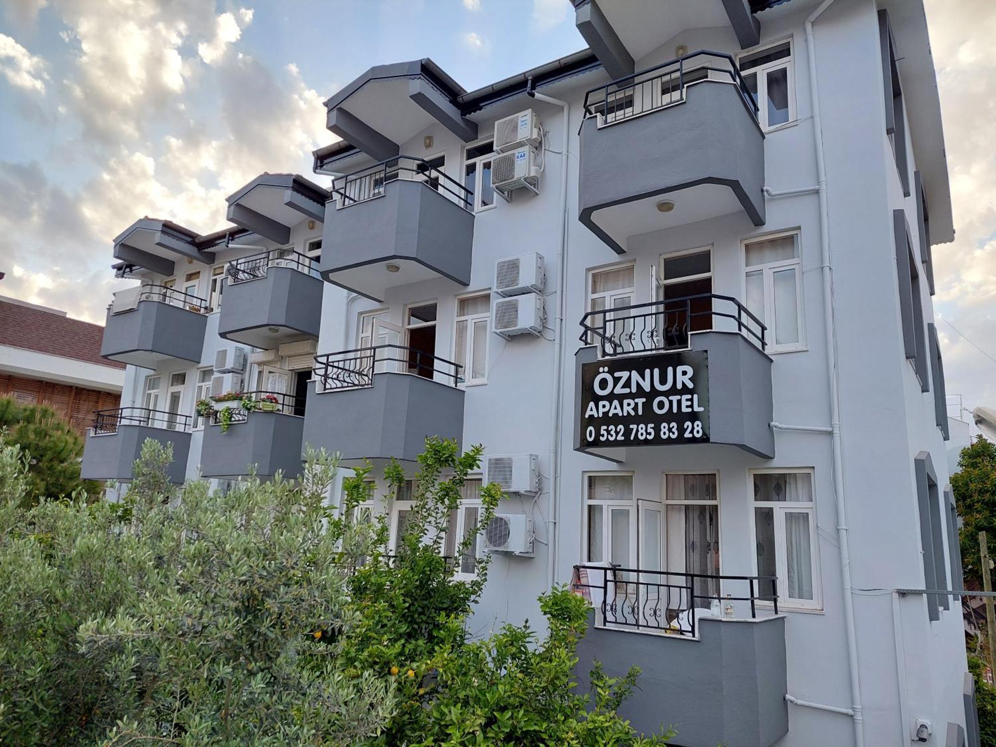 Oeznur Apart Otel Side Esterno foto