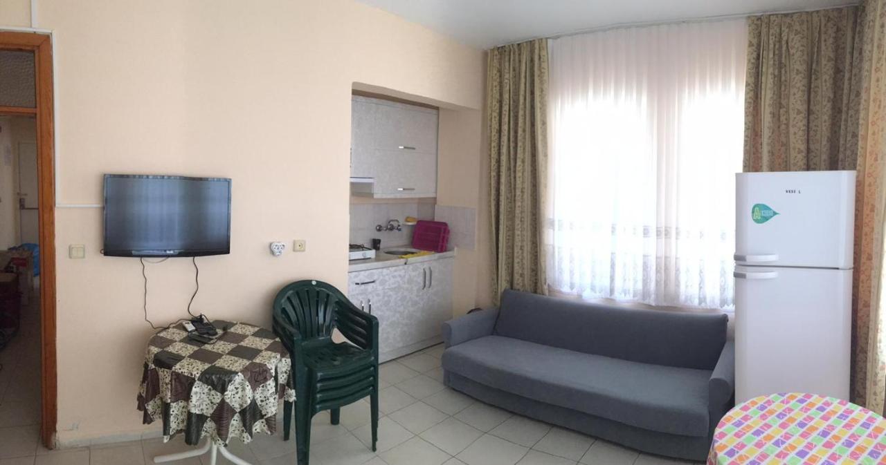 Oeznur Apart Otel Side Esterno foto