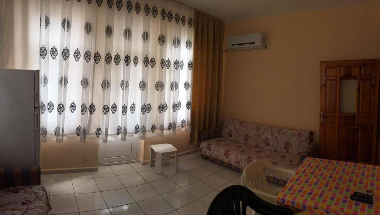 Oeznur Apart Otel Side Esterno foto