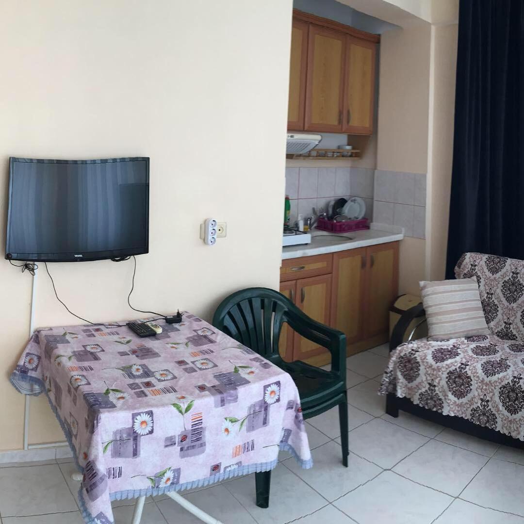 Oeznur Apart Otel Side Esterno foto