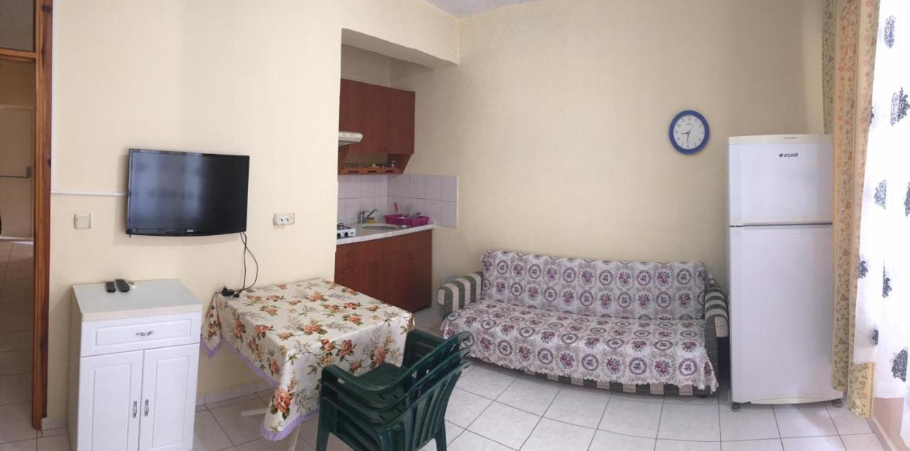 Oeznur Apart Otel Side Esterno foto